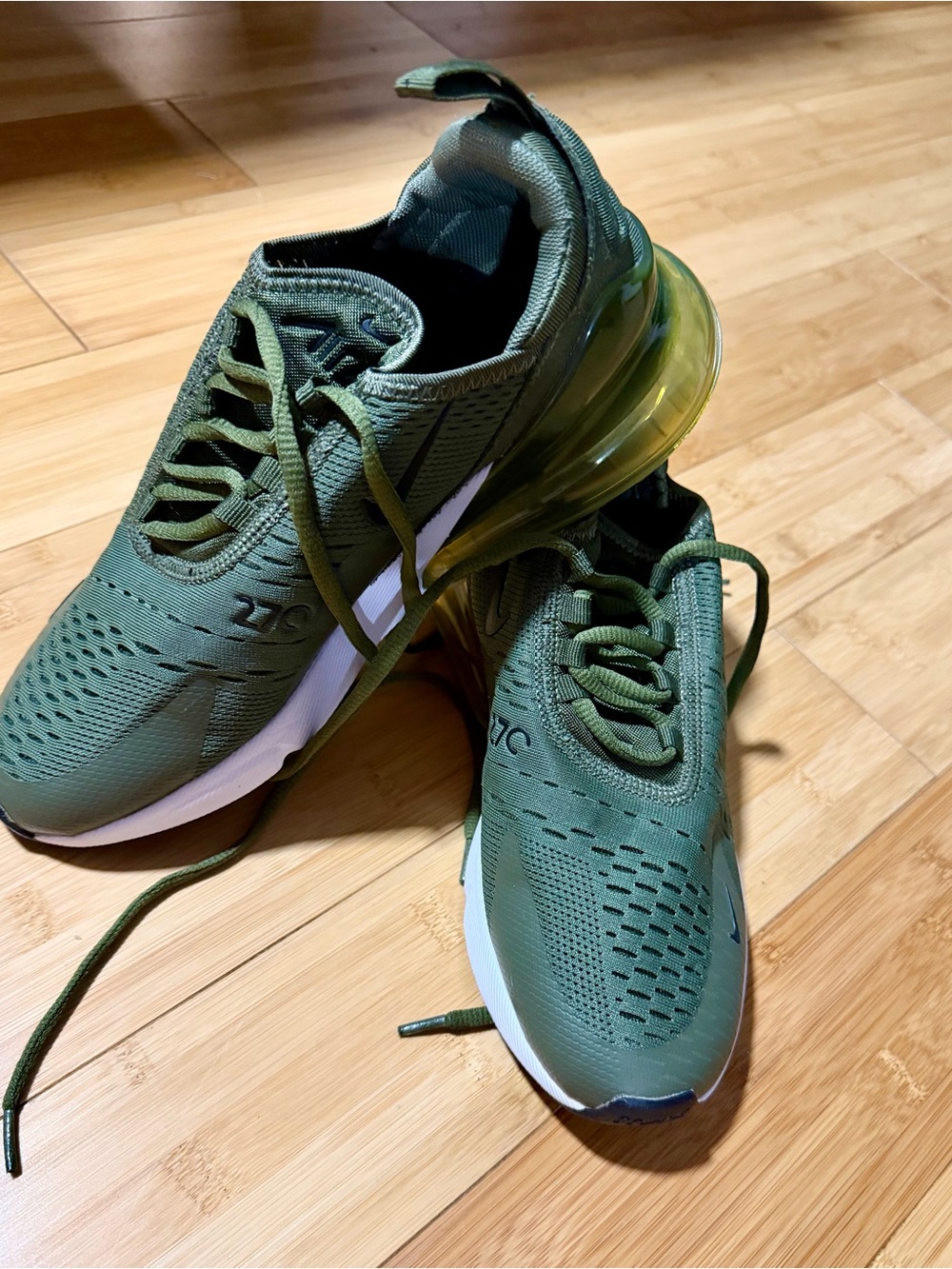 Nike Women's Olive Green Air-Cushioned Knit Sneakers
